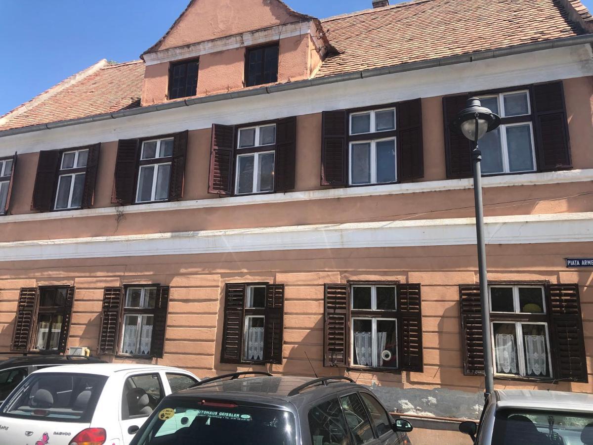 Residence Piata Armelor Sibiu Exterior foto